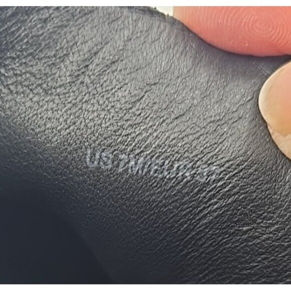 Vince Suede Leather Water Repellent Gray Chunky Heel Bootie Boots Women's 7M - Picture 8 of 10